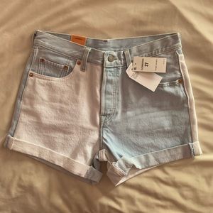 NWT Levi’s Woman’s Jean Shorts